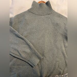 Women’s grey sweater, new with tags, size Small